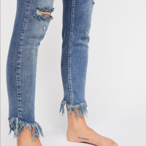 Free People Denim Great Heights Frayed Fringe Skinny Jeans - Picture 2 of 12